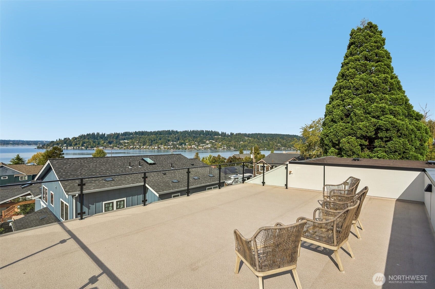 1015 N 35th Street, Renton, WA 98056 1015 N 35th Street, Renton, WA 98056