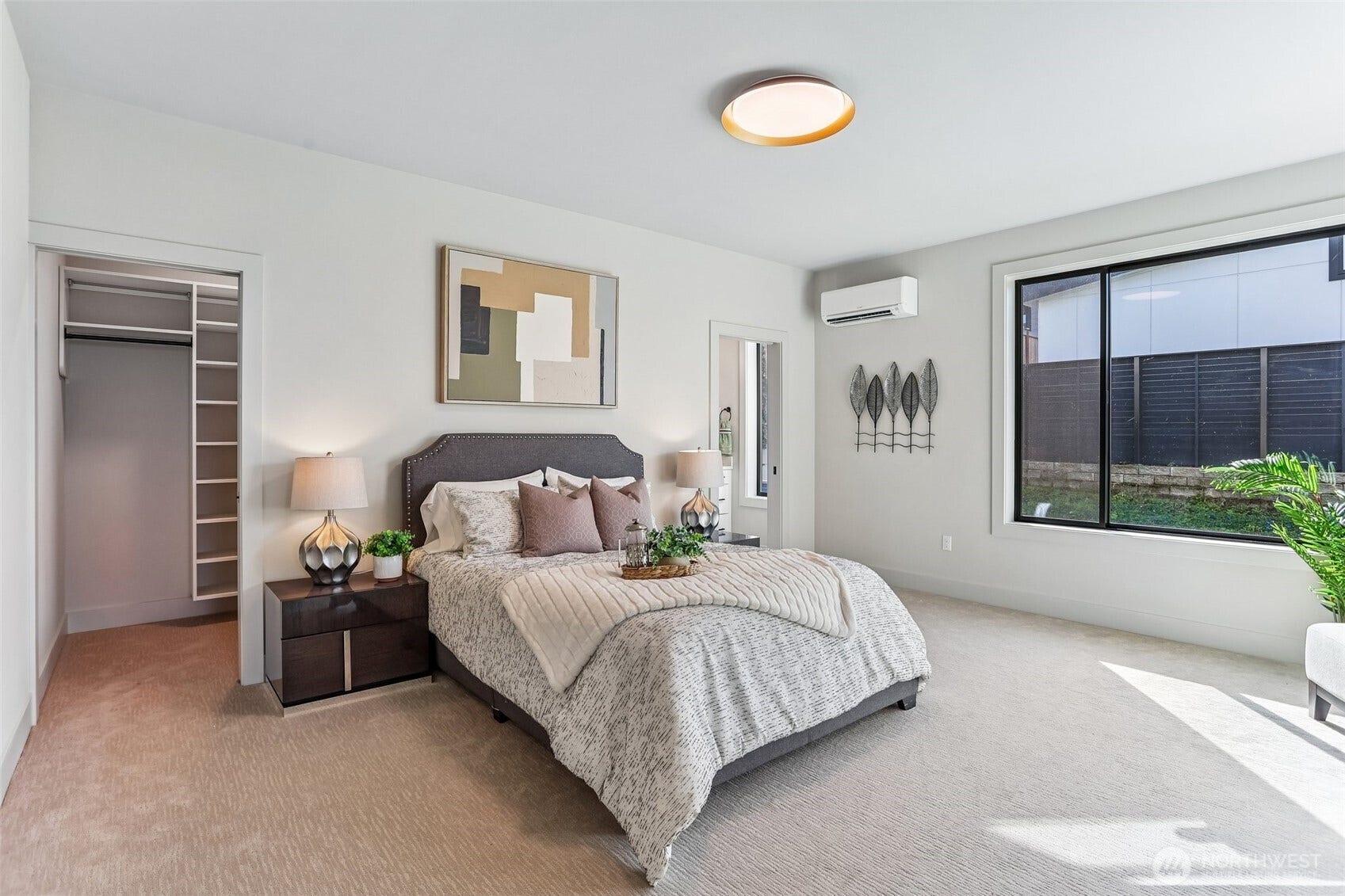 1015 N 35th Street, Renton, WA 98056 1015 N 35th Street, Renton, WA 98056