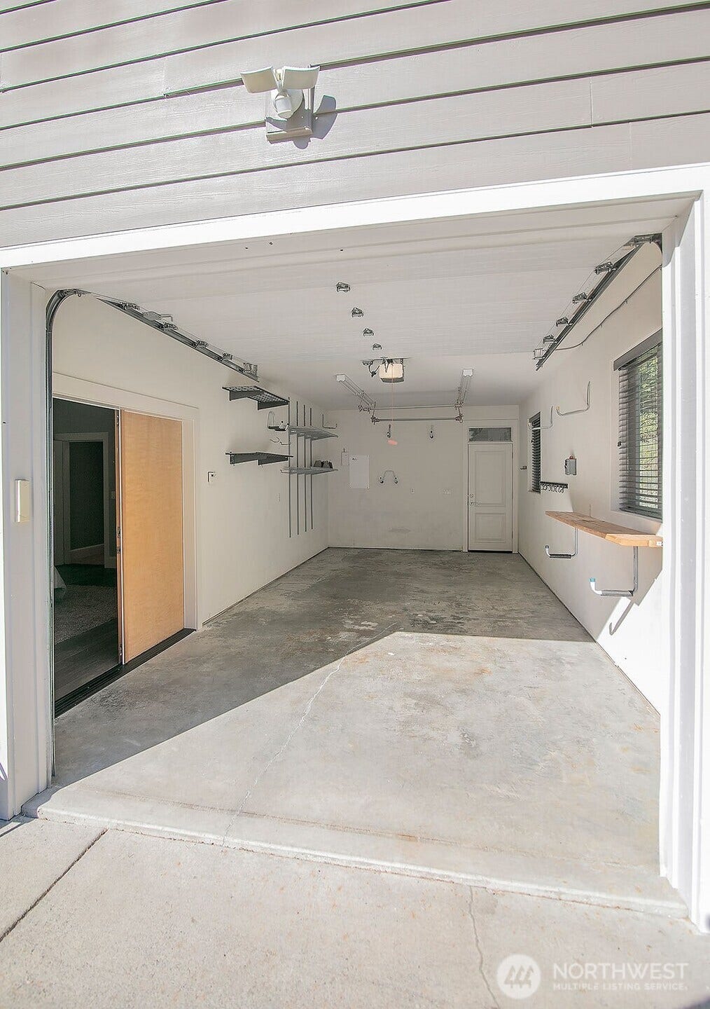 3558 Chinook Street, Longview, WA 98632 3558 Chinook Street, Longview, WA 98632
