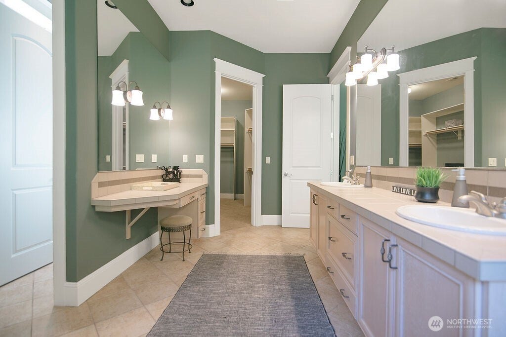 3558 Chinook Street, Longview, WA 98632 3558 Chinook Street, Longview, WA 98632
