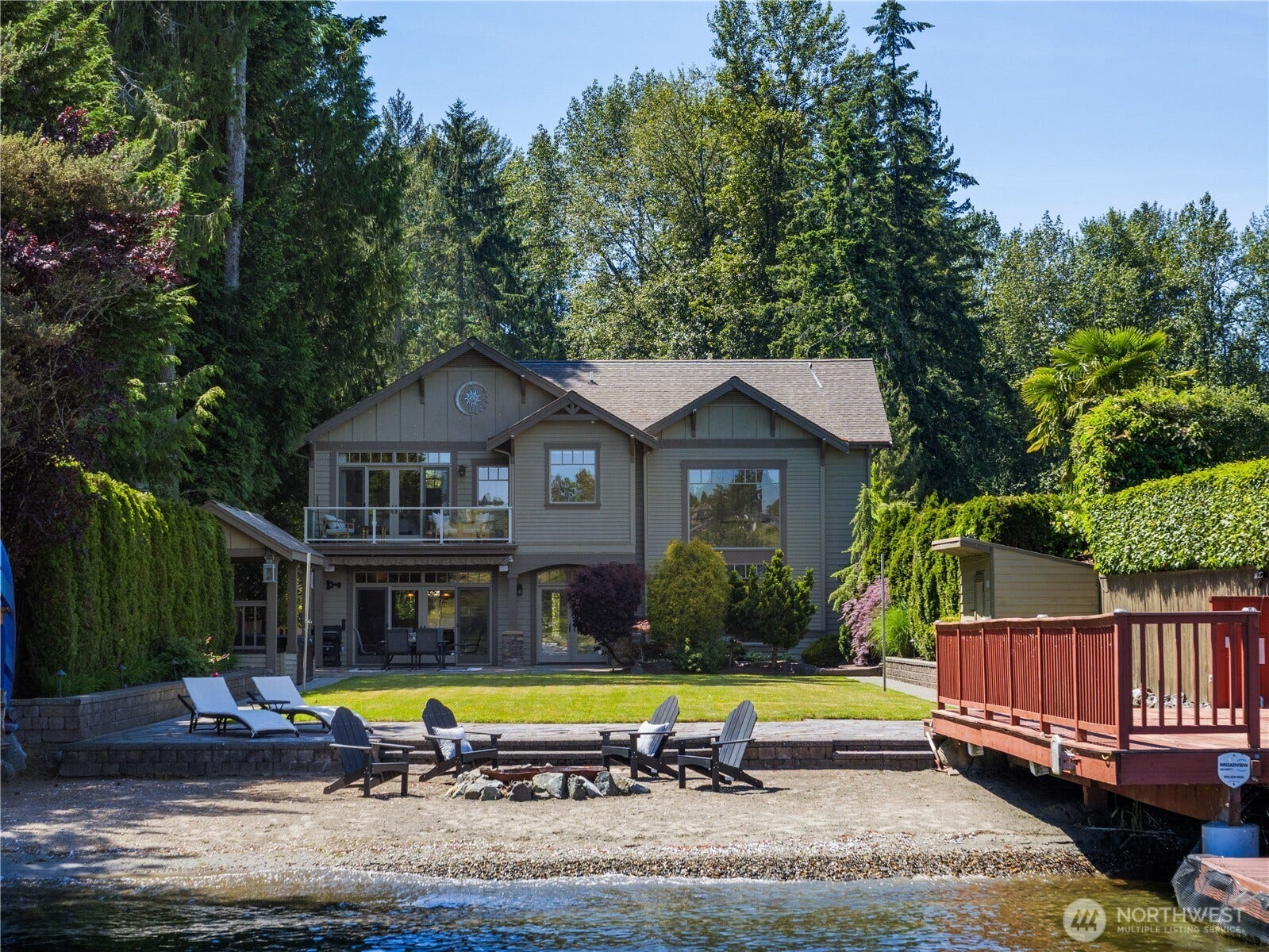 A rare opportunity to enjoy the best of lakeside living. Experience waterfront living with this beautifully positioned lakeside residence offering a rare combination of shoreline access, outdoor enjoyment, and a tranquil natural setting.