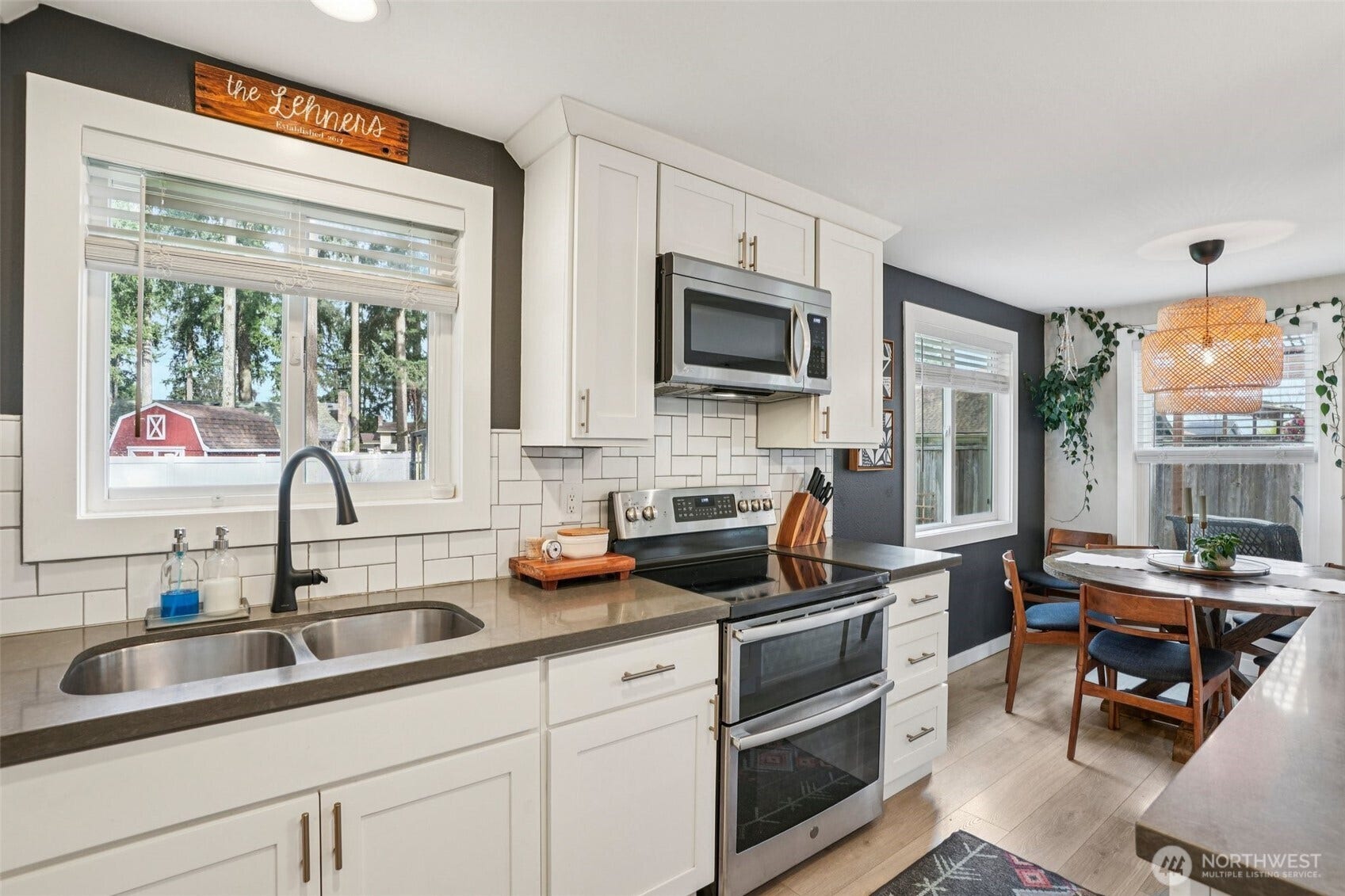 4211 NE 154th Court, Vancouver, WA 98682 4211 NE 154th Court, Vancouver, WA 98682
