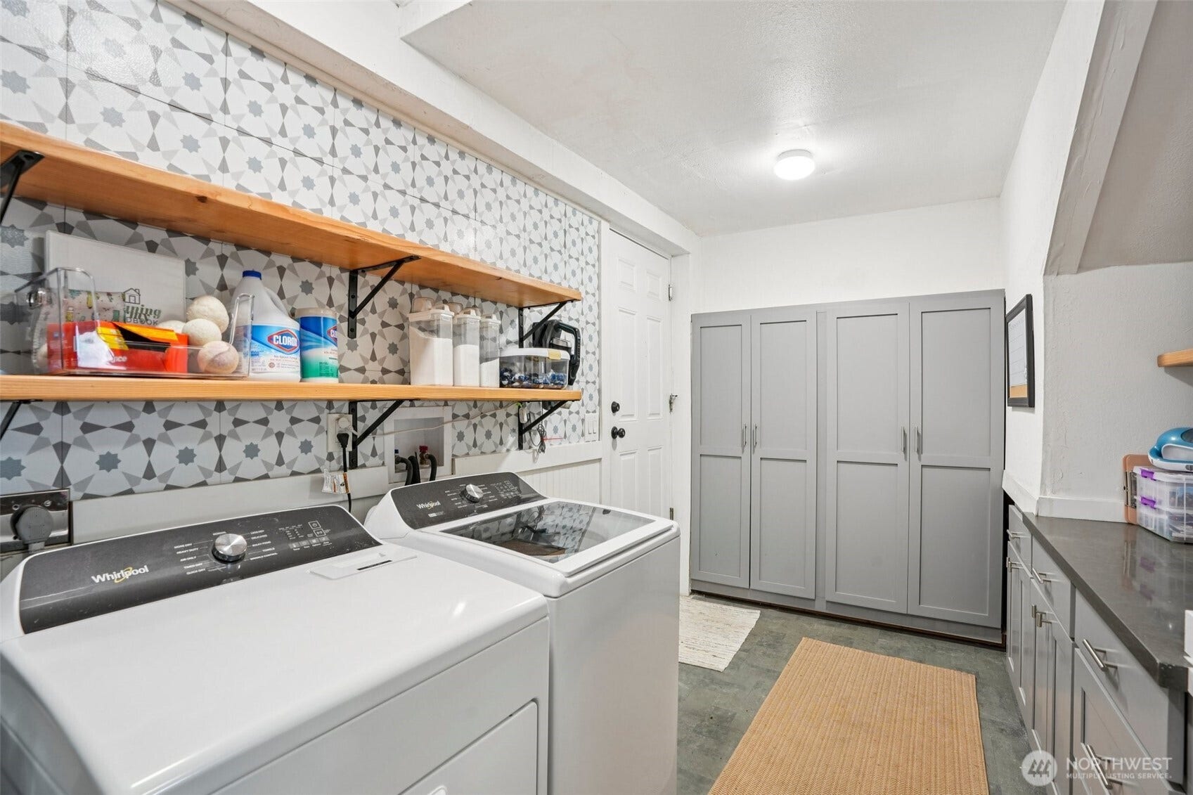 4211 NE 154th Court, Vancouver, WA 98682 4211 NE 154th Court, Vancouver, WA 98682