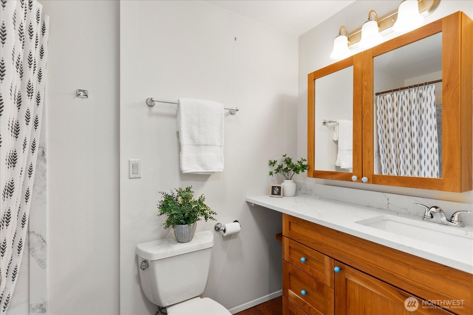 17207 76th Avenue W, Edmonds, WA 98026 17207 76th Avenue W, Edmonds, WA 98026