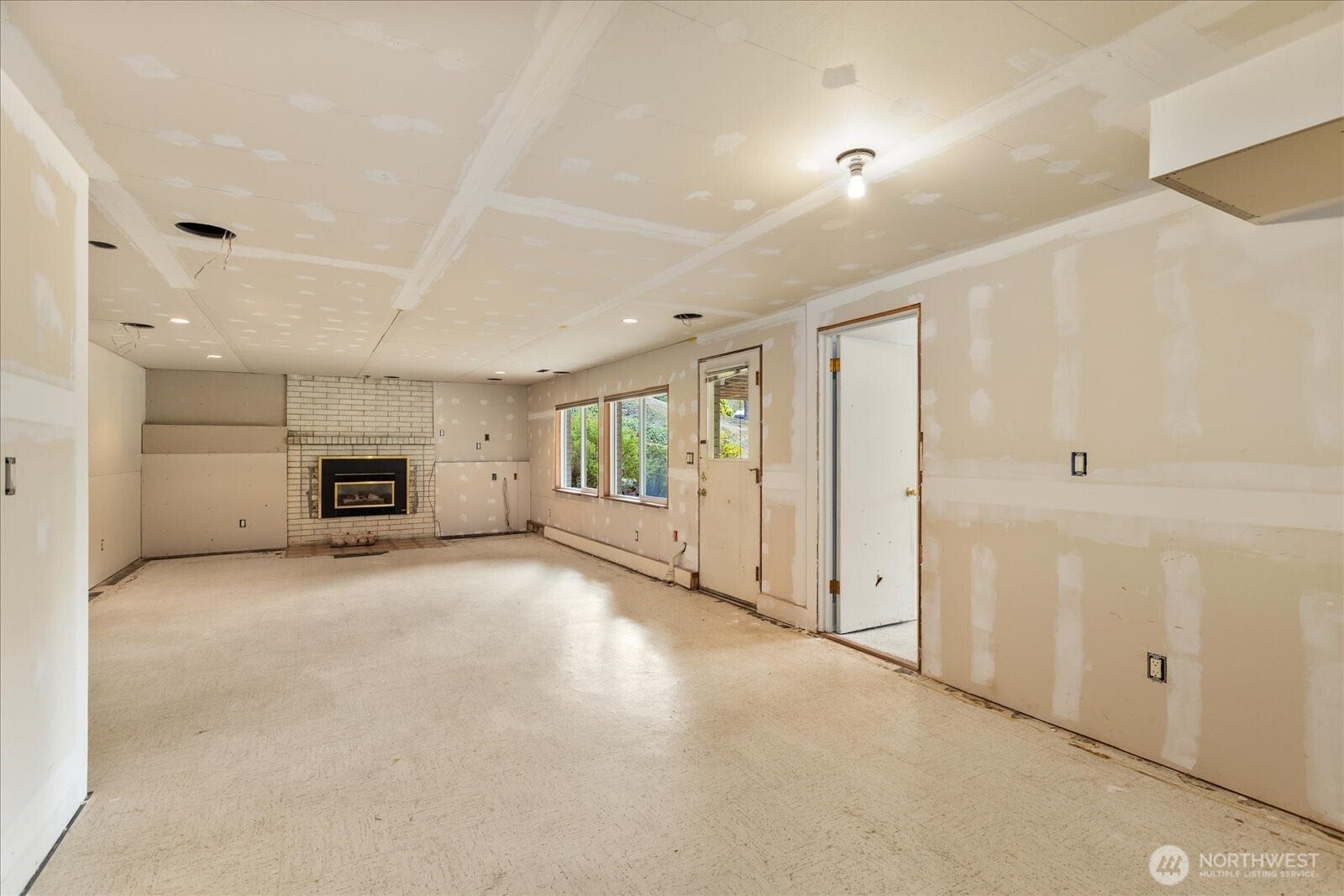 17207 76th Avenue W, Edmonds, WA 98026 17207 76th Avenue W, Edmonds, WA 98026