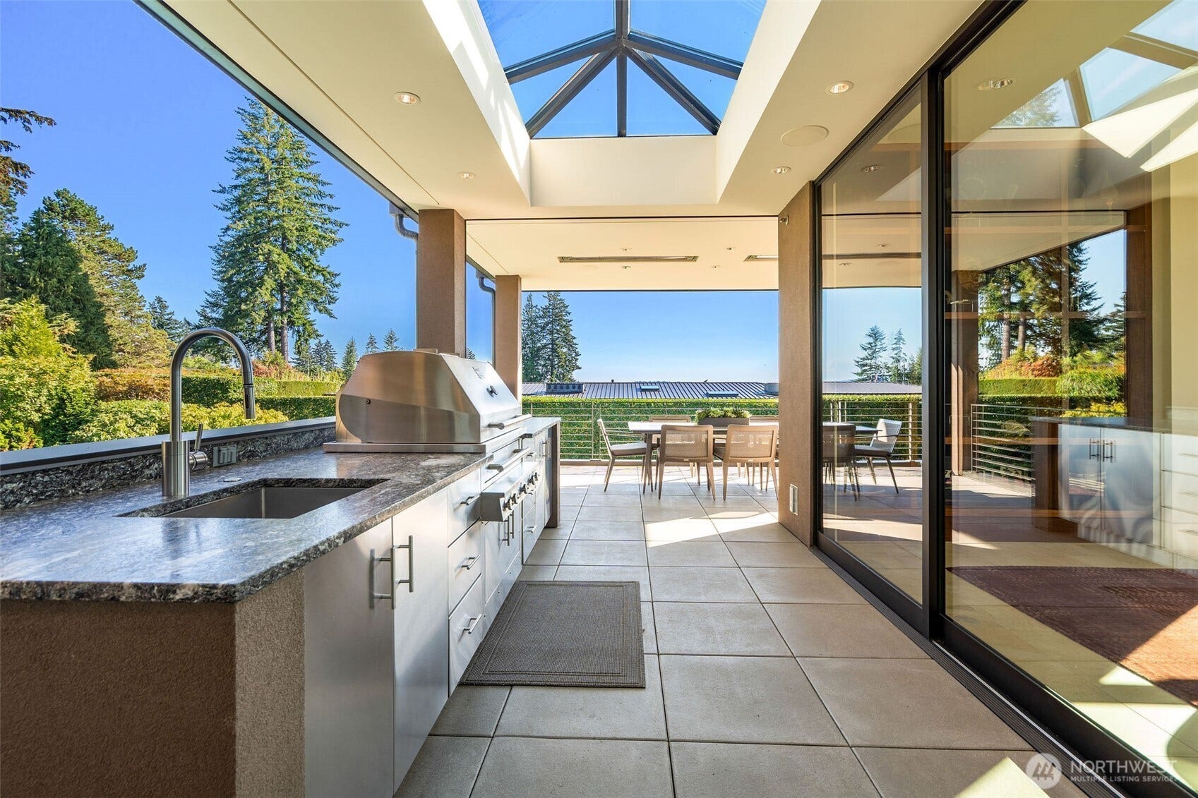 9412 NE 14th Street, Clyde Hill, WA 98004 9412 NE 14th Street, Clyde Hill, WA 98004