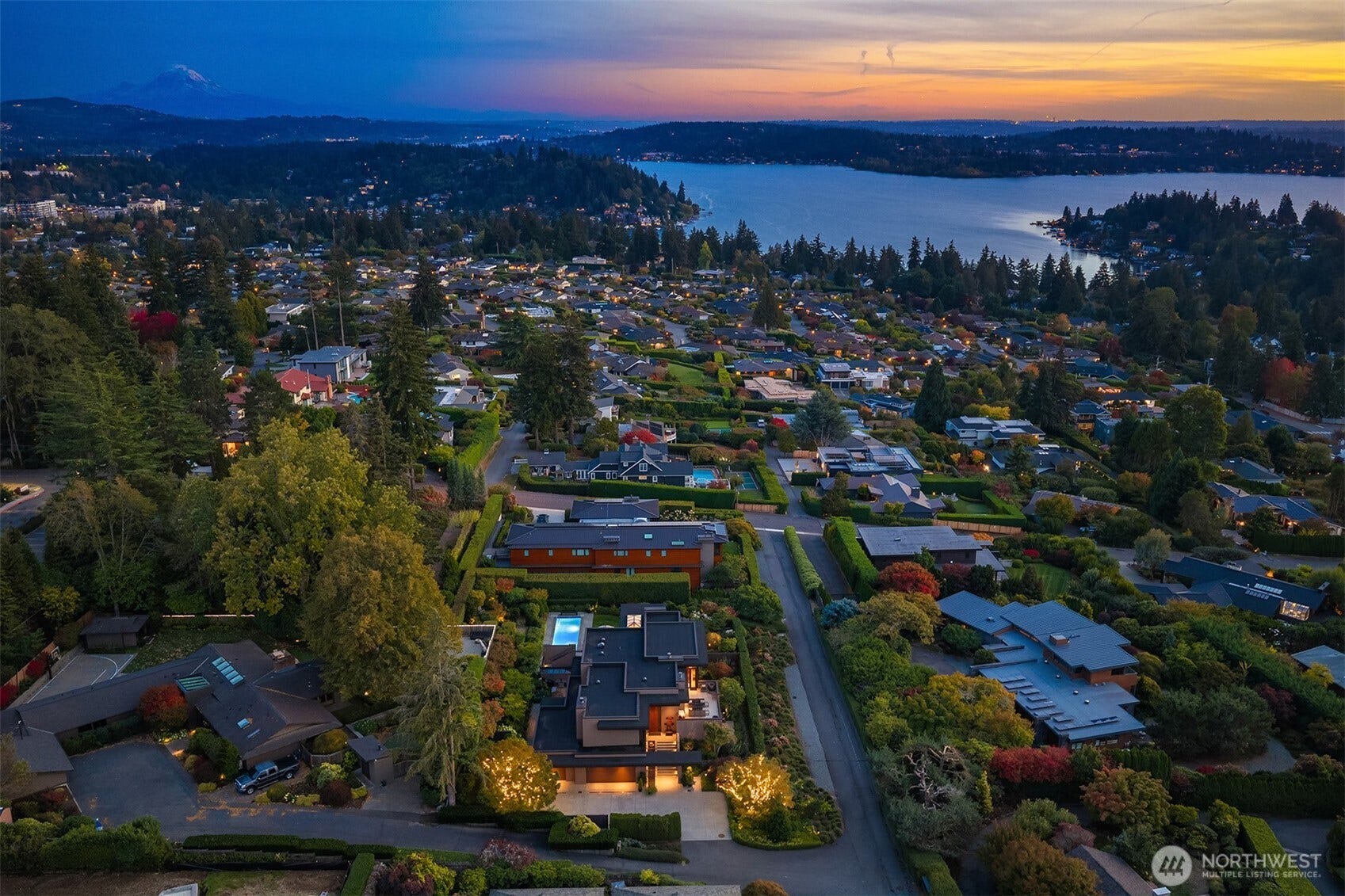 9412 NE 14th Street, Clyde Hill, WA 98004 9412 NE 14th Street, Clyde Hill, WA 98004