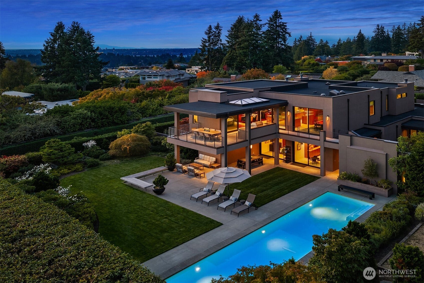 9412 NE 14th Street, Clyde Hill, WA 98004 9412 NE 14th Street, Clyde Hill, WA 98004