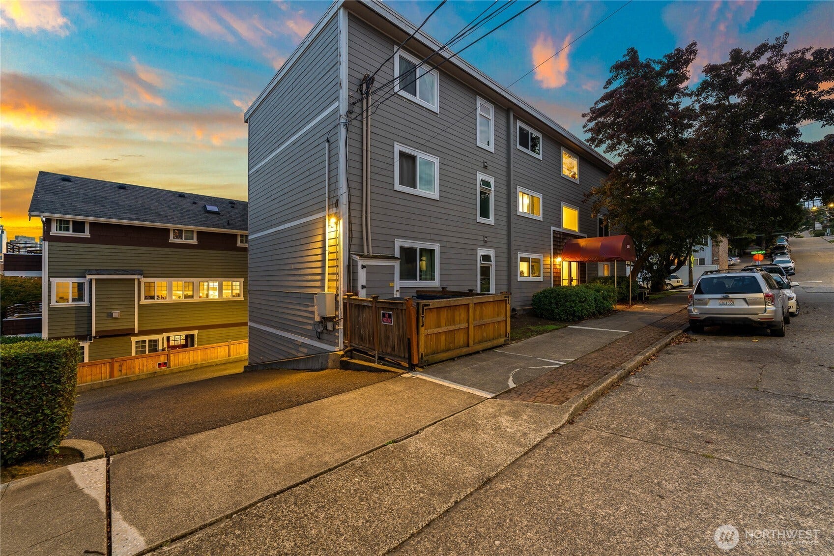 555 Prospect Street, #1, Seattle, WA 98109