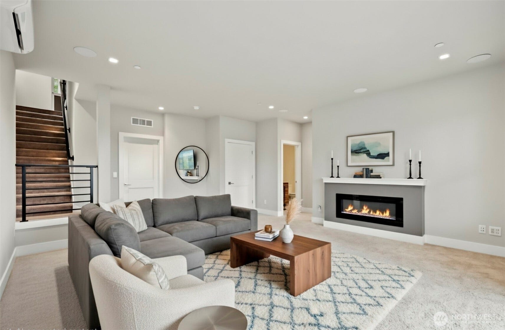 11030 SE 60th Lane, Bellevue, WA 98006 11030 SE 60th Lane, Bellevue, WA 98006