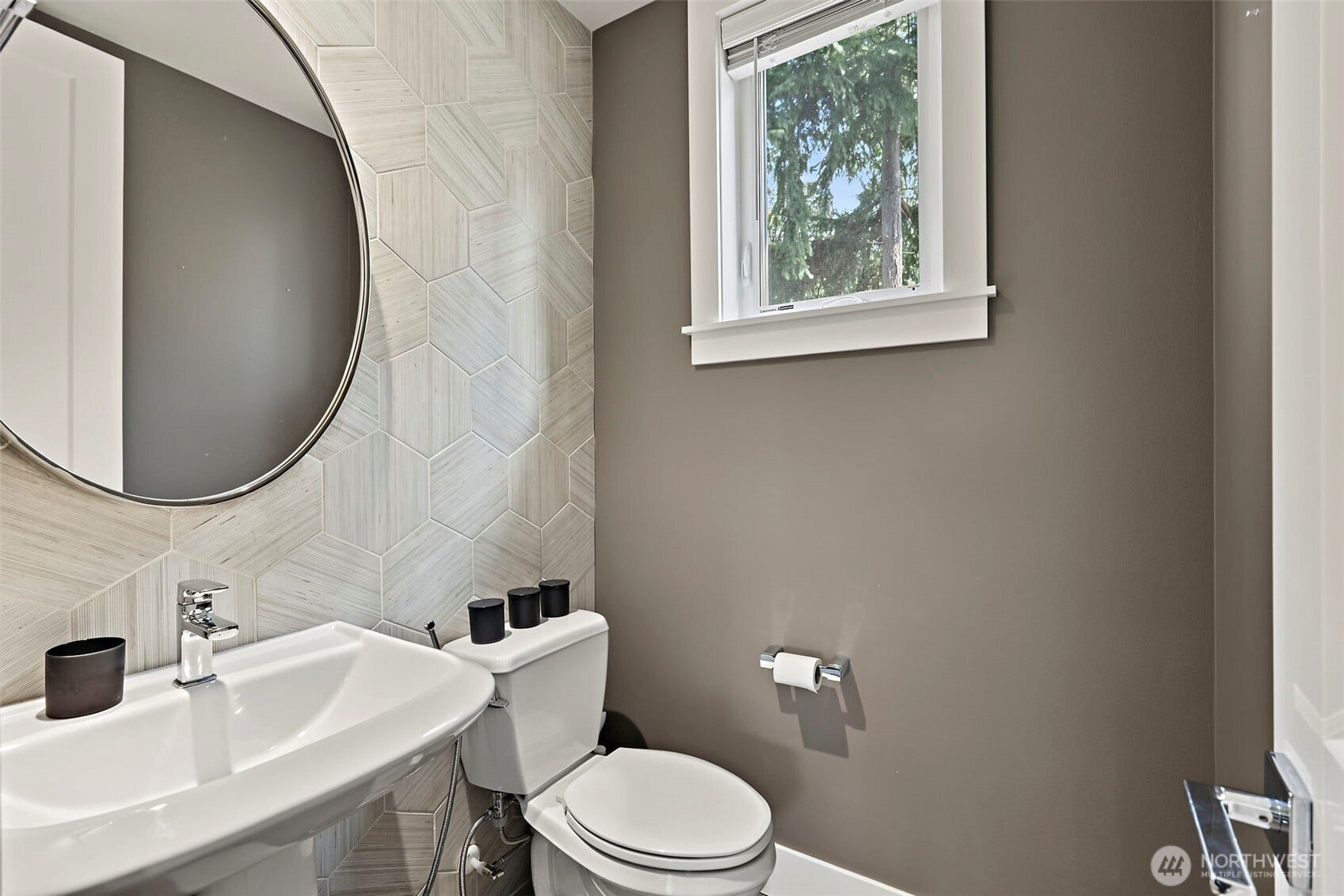 11030 SE 60th Lane, Bellevue, WA 98006 11030 SE 60th Lane, Bellevue, WA 98006