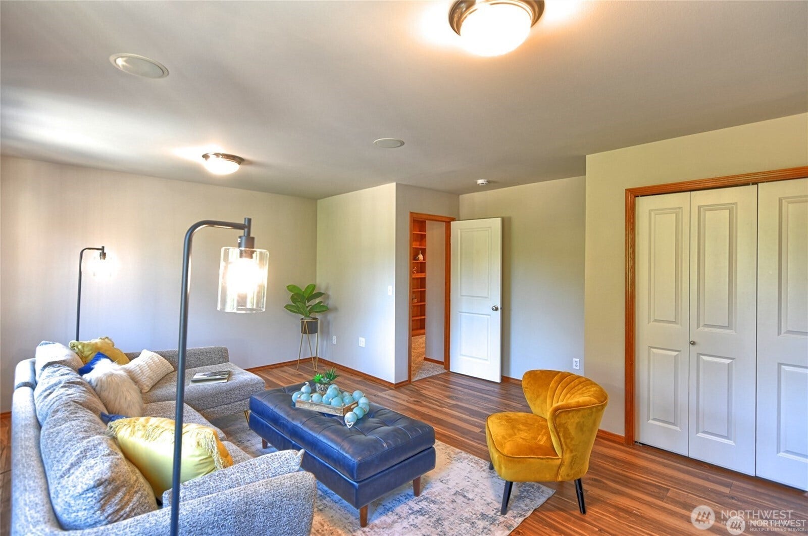 1706 239th Street SW, Bothell, WA 98021 1706 239th Street SW, Bothell, WA 98021