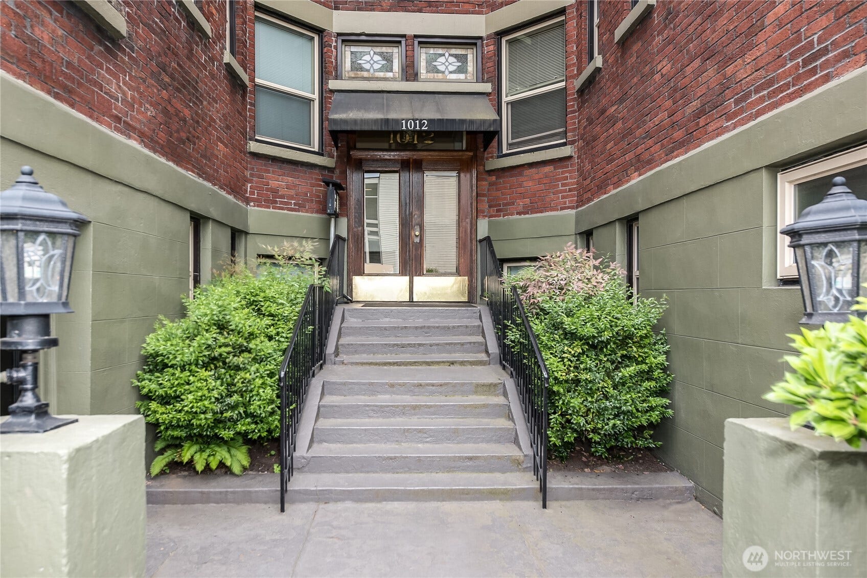 1012 Queen Anne Avenue N, Seattle, WA 98109 1012 Queen Anne Avenue N, Seattle, WA 98109