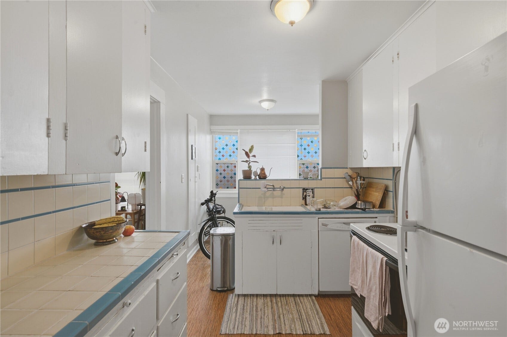 1012 Queen Anne Avenue N, Seattle, WA 98109 1012 Queen Anne Avenue N, Seattle, WA 98109