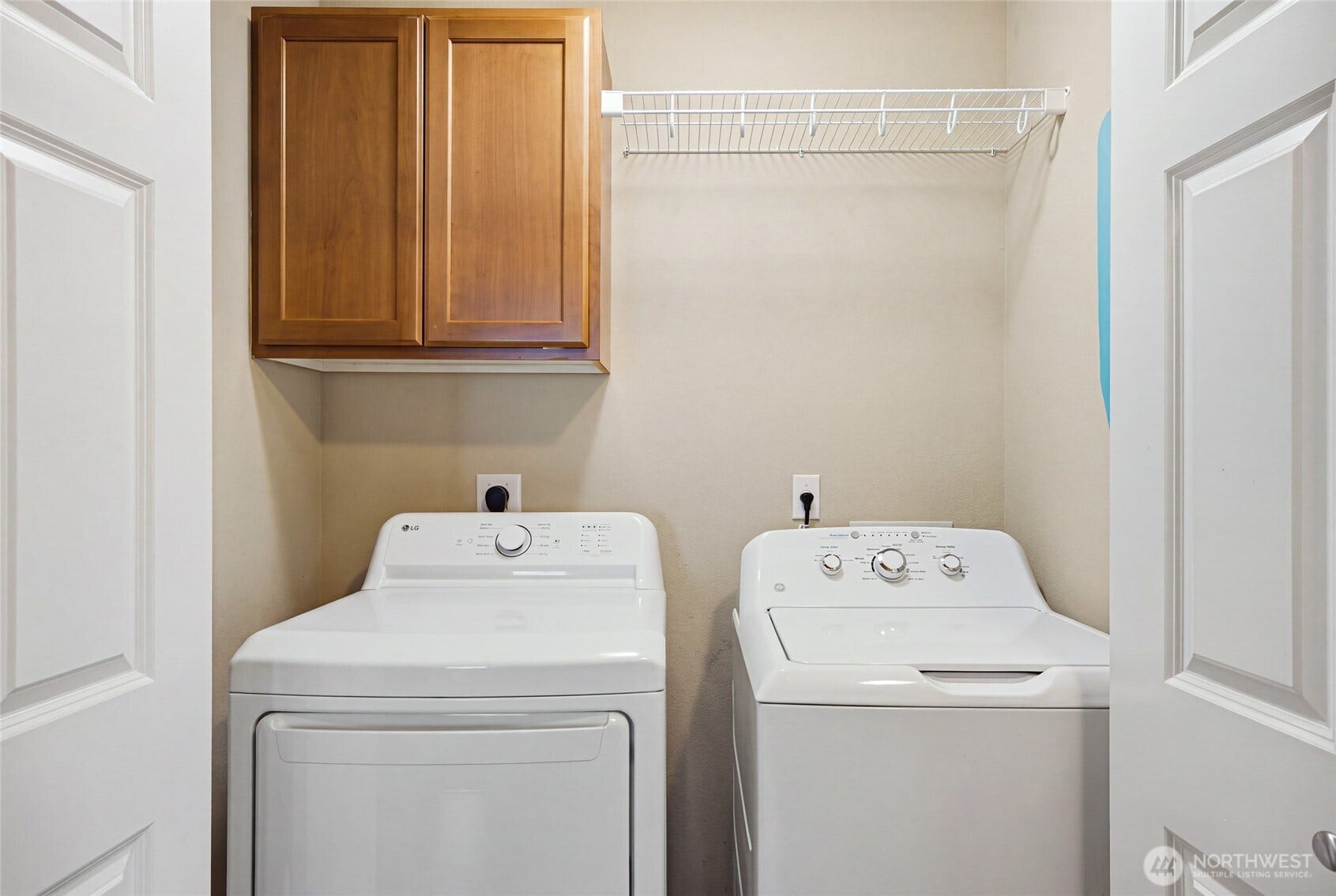 4628 Durham Street SE, Lacey, WA 98503 Upstairs laundry with a newer washer and dryer.