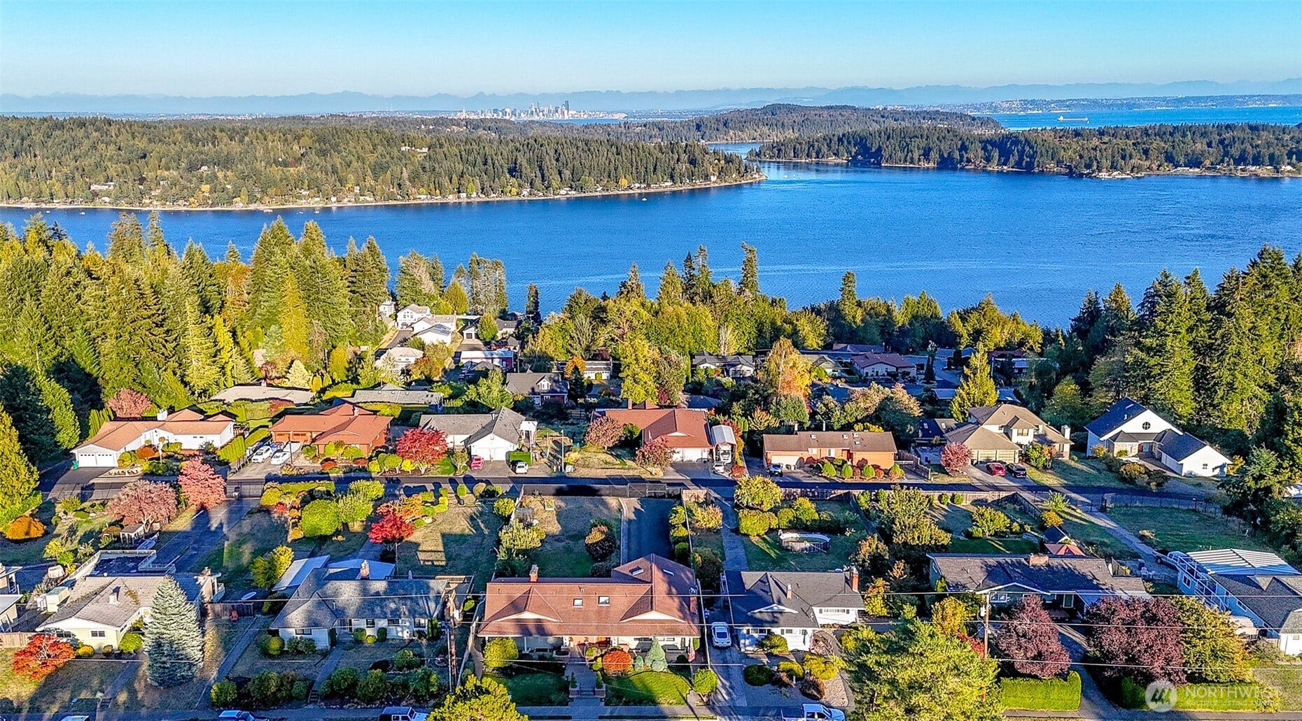 3218 Viewcrest Drive NE, Bremerton, WA 98310