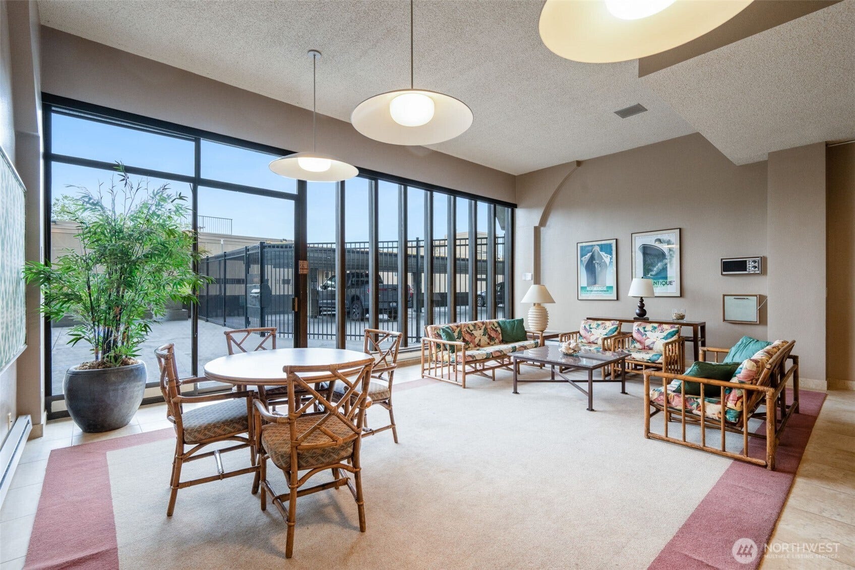 Owners Lounge