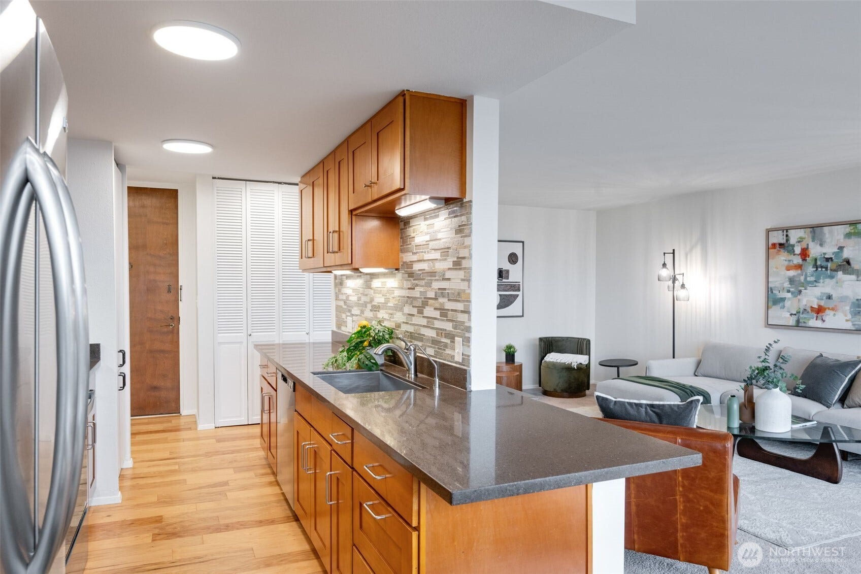 601 Belmont Avenue E, #B2, Seattle, WA 98102