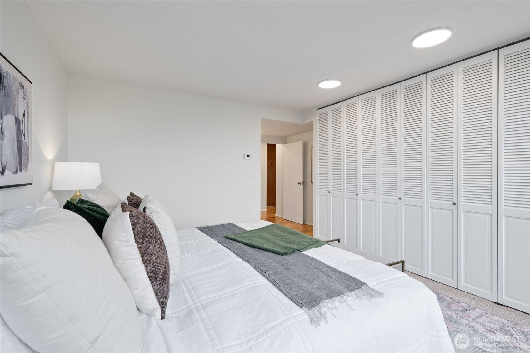 601 Belmont Avenue E, #B2, Seattle, WA 98102