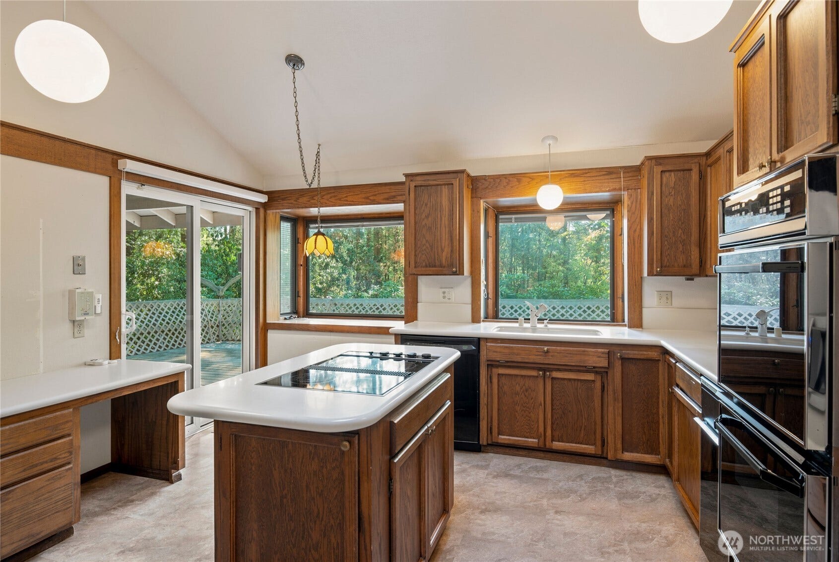 5628 139th Street NW, Gig Harbor, WA 98332 solid-surface counters in kitchen