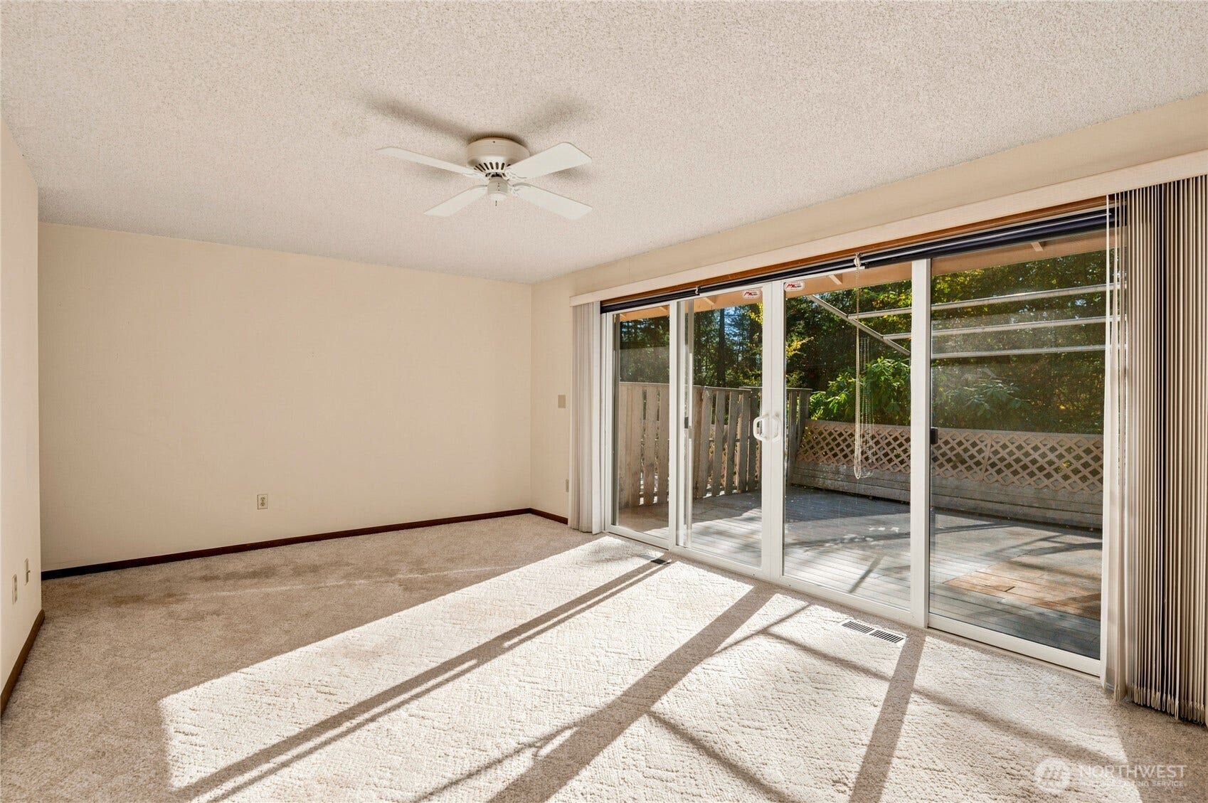 5628 139th Street NW, Gig Harbor, WA 98332 5628 139th Street NW, Gig Harbor, WA 98332