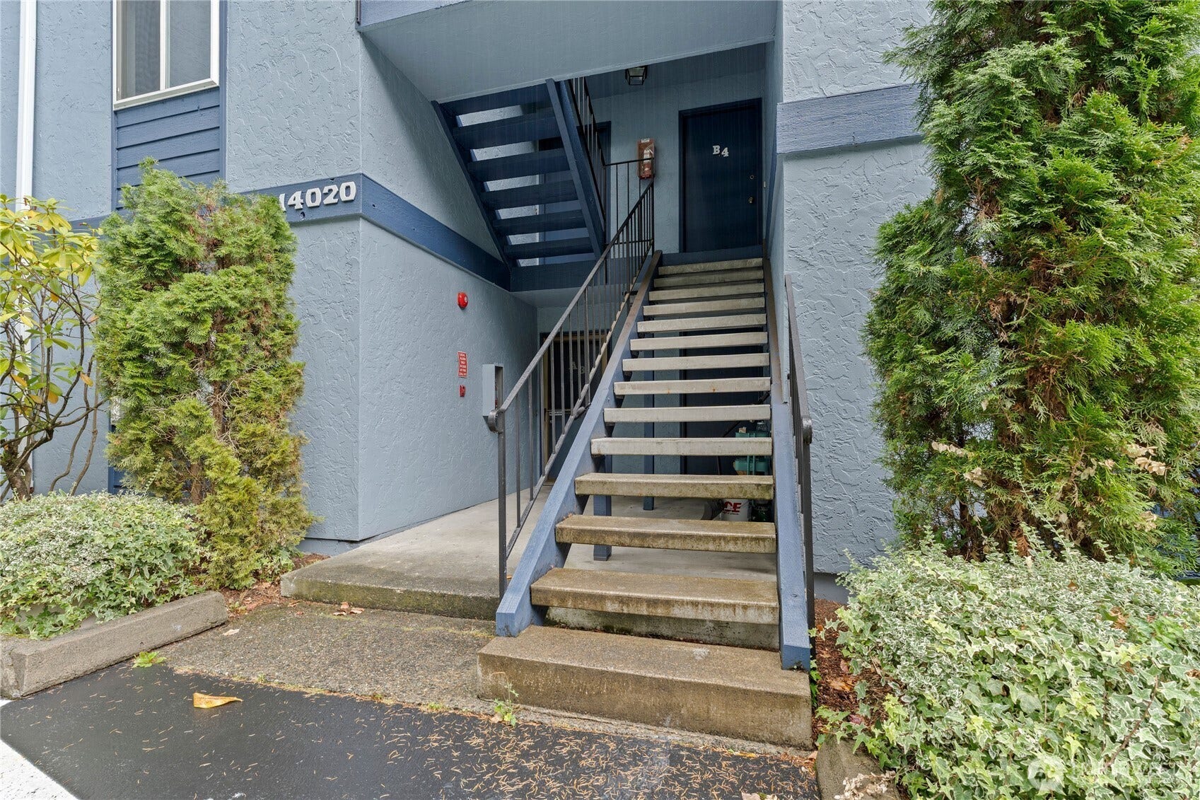 14020 Juanita Drive NE, #B3, Kirkland, WA 98034 14020 Juanita Drive NE, #B3, Kirkland, WA 98034