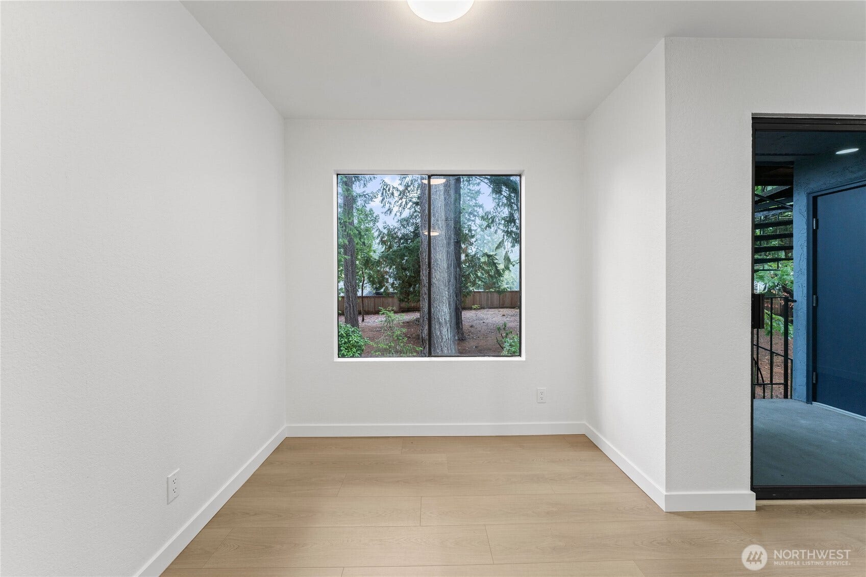 14020 Juanita Drive NE, #B3, Kirkland, WA 98034 14020 Juanita Drive NE, #B3, Kirkland, WA 98034