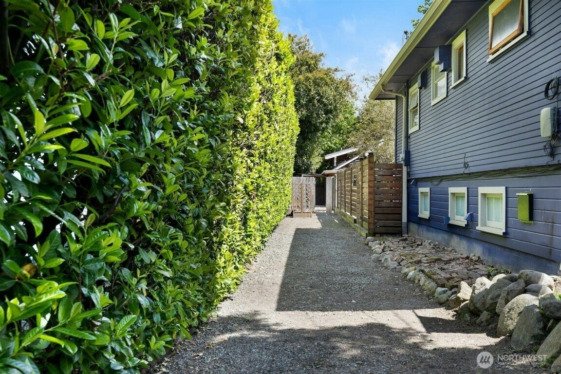 7141 47th Avenue SW, Seattle, WA 98136