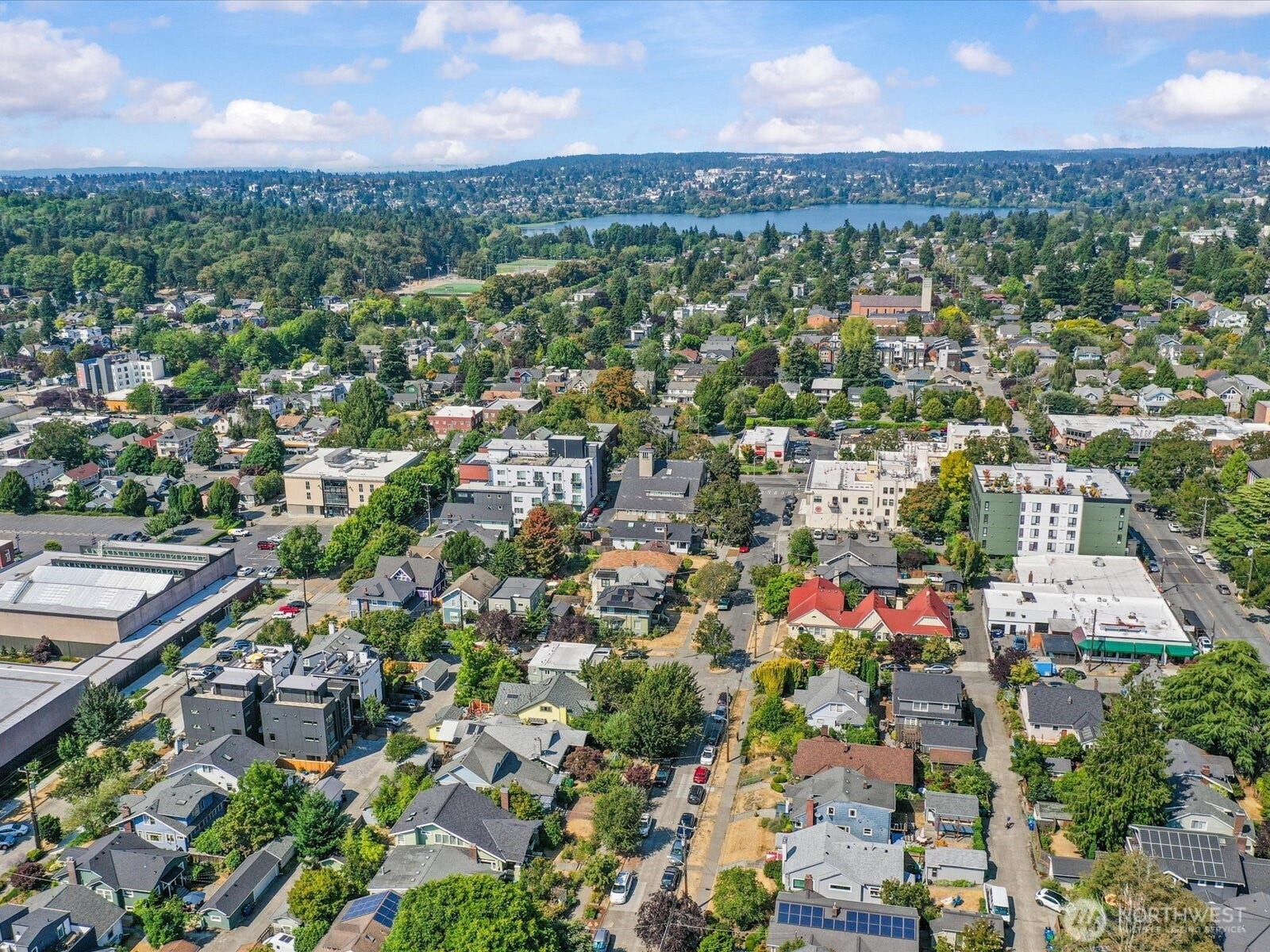 4326 Woodlawn Avenue N, #A, Seattle, WA 98103 4326 Woodlawn Avenue N, #A, Seattle, WA 98103