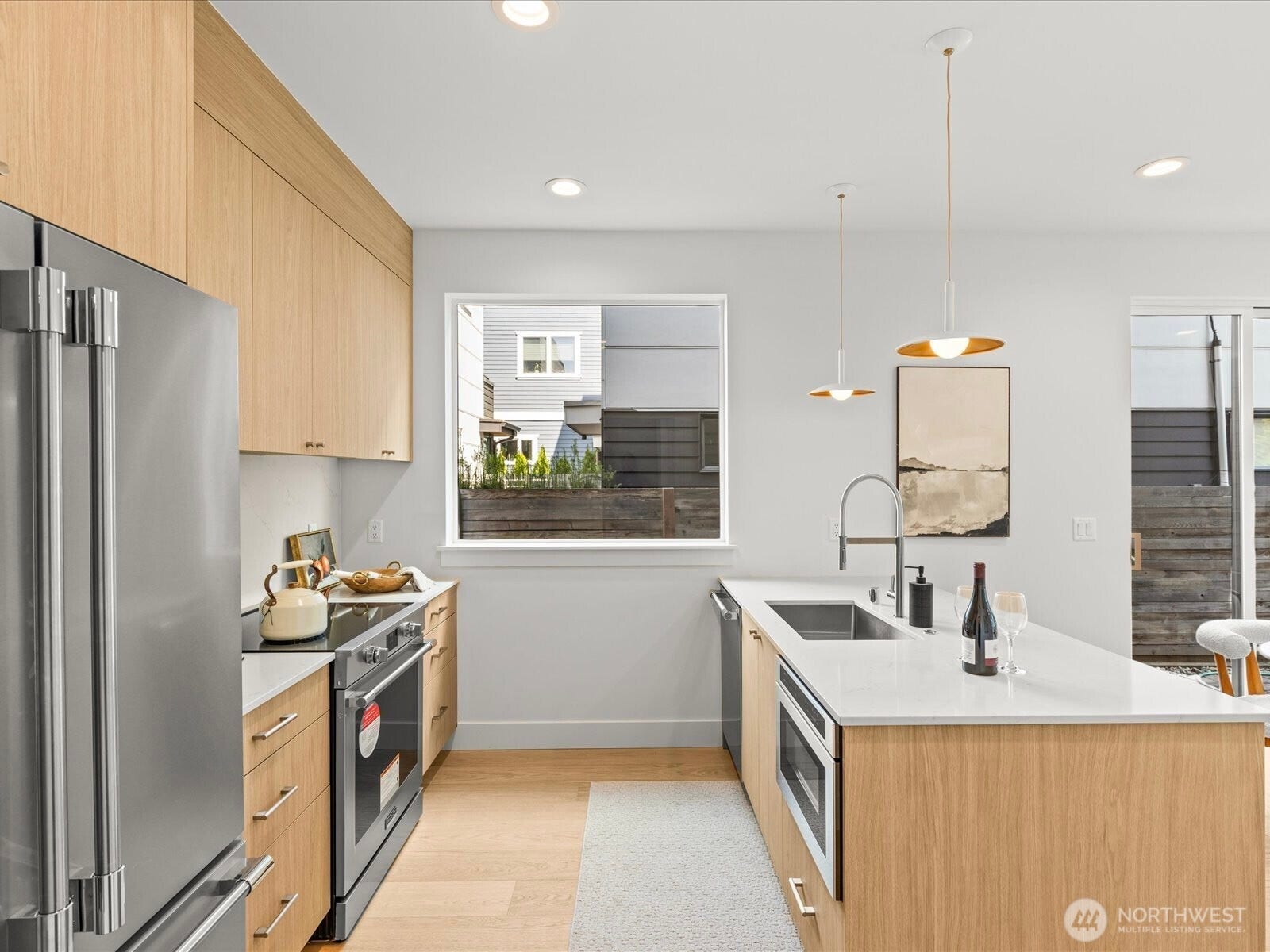 4326 Woodlawn Avenue N, #A, Seattle, WA 98103 4326 Woodlawn Avenue N, #A, Seattle, WA 98103