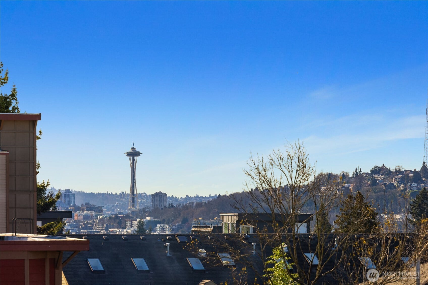 4515 Sunnyside Avenue N, #B, Seattle, WA 98103 4515 Sunnyside Avenue N, #B, Seattle, WA 98103