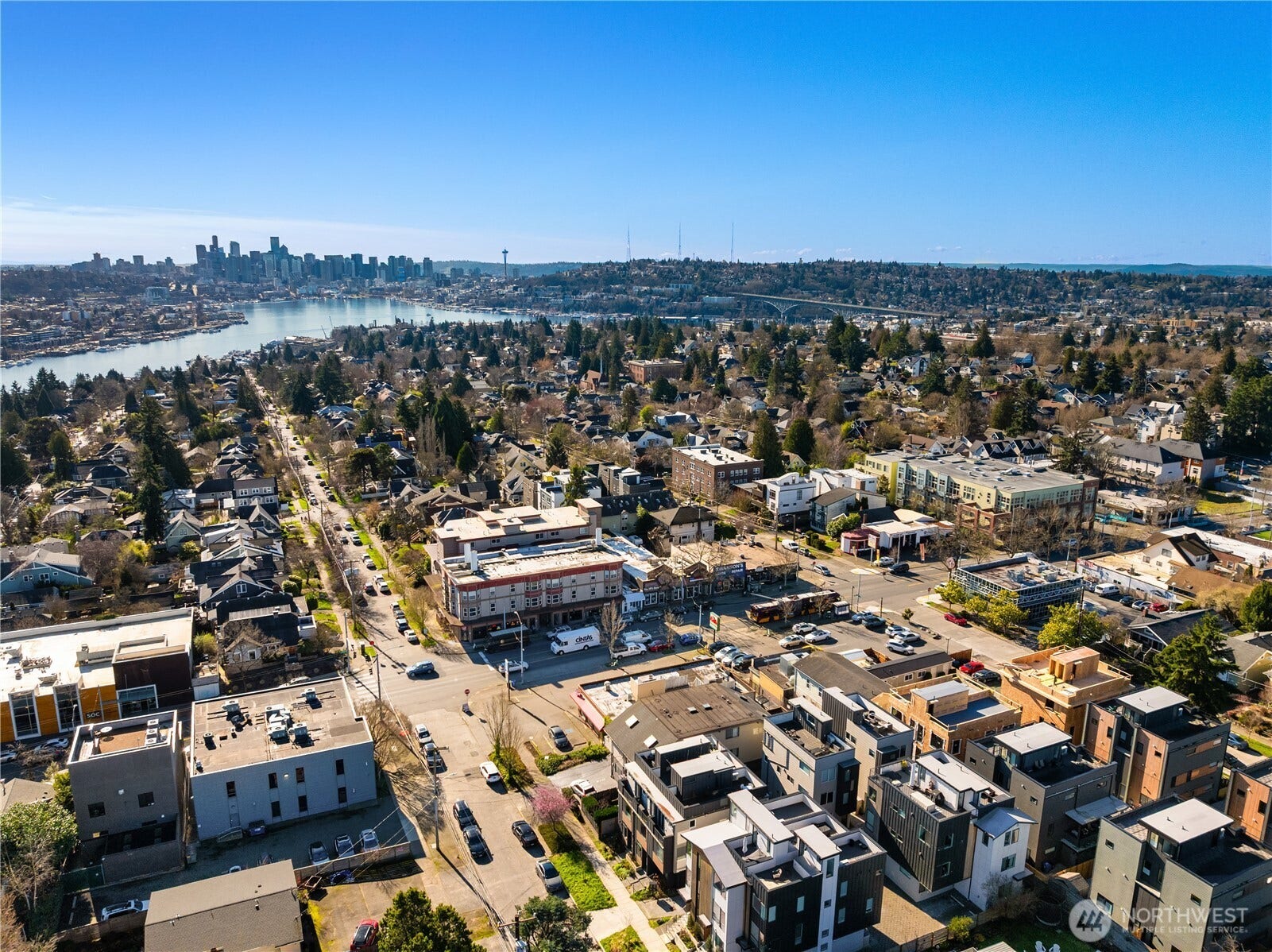 4515 Sunnyside Avenue N, #B, Seattle, WA 98103 4515 Sunnyside Avenue N, #B, Seattle, WA 98103