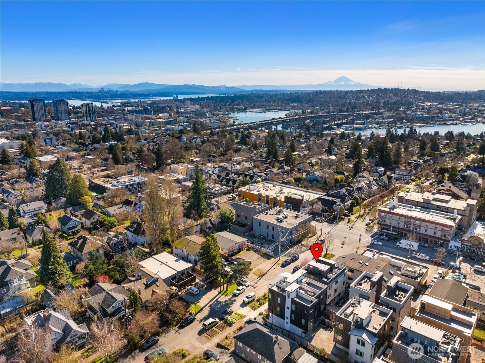 4515 Sunnyside Avenue N, #B, Seattle, WA 98103 4515 Sunnyside Avenue N, #B, Seattle, WA 98103