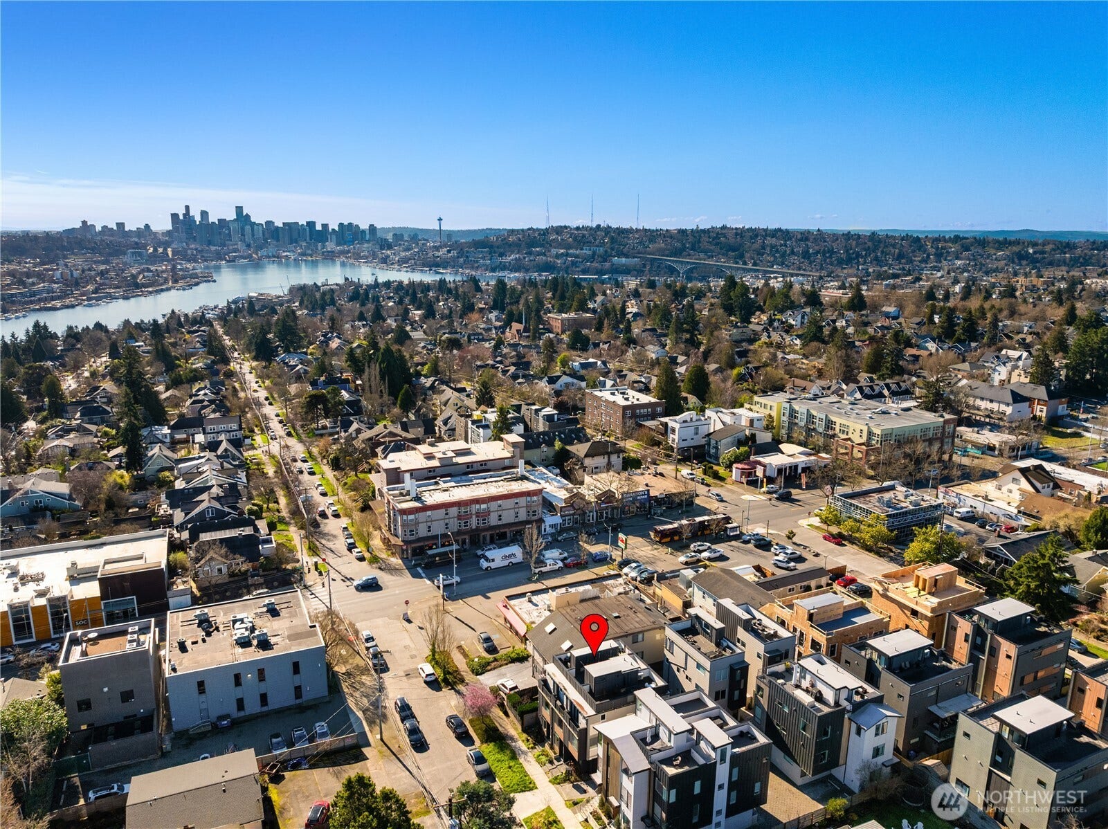 4515 Sunnyside Avenue N, #B, Seattle, WA 98103 4515 Sunnyside Avenue N, #B, Seattle, WA 98103