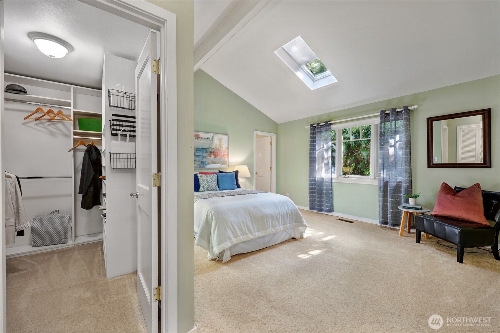 6720 W Mercer Way, Mercer Island, WA 98040 6720 W Mercer Way, Mercer Island, WA 98040