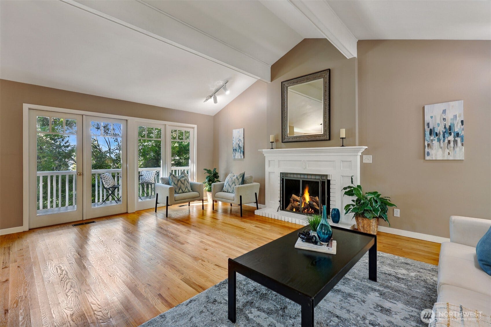 6720 W Mercer Way, Mercer Island, WA 98040 6720 W Mercer Way, Mercer Island, WA 98040