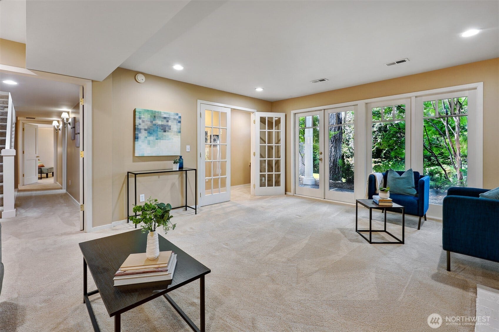 6720 W Mercer Way, Mercer Island, WA 98040 6720 W Mercer Way, Mercer Island, WA 98040