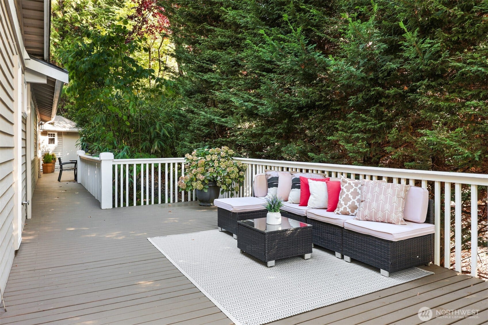 6720 W Mercer Way, Mercer Island, WA 98040 6720 W Mercer Way, Mercer Island, WA 98040