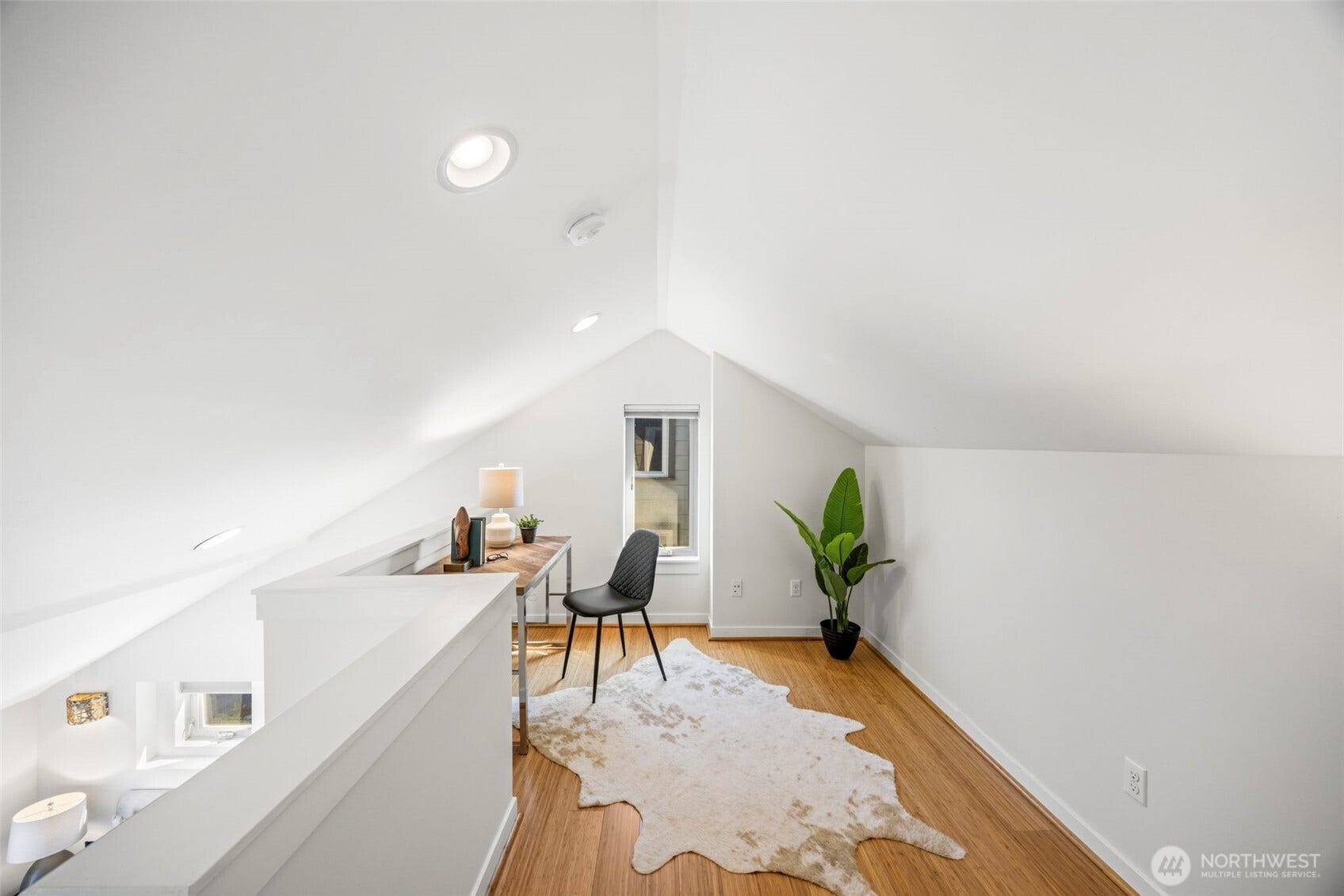 3926 S Brandon Street, #B, Seattle, WA 98118 3926 S Brandon Street, #B, Seattle, WA 98118