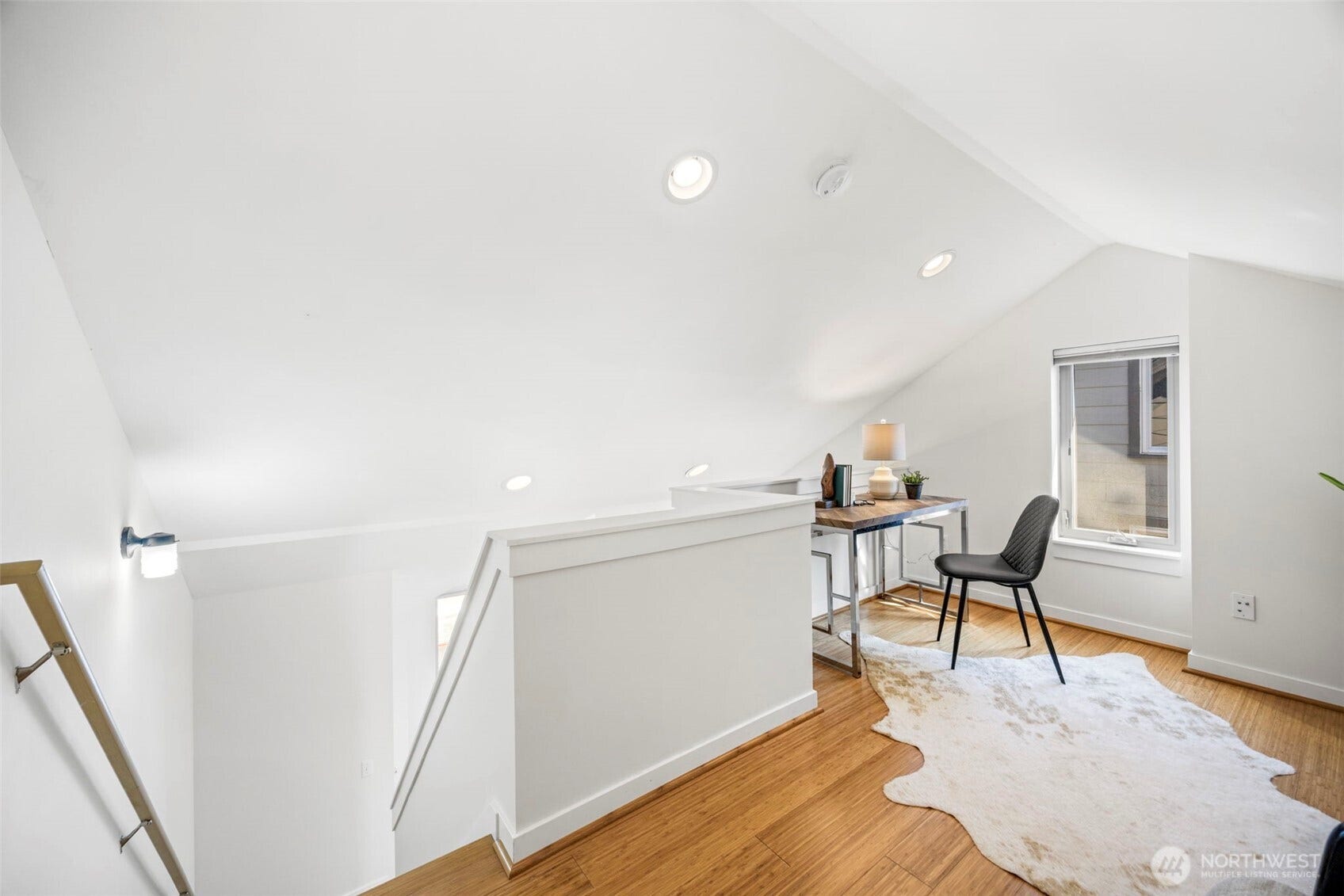 3926 S Brandon Street, #B, Seattle, WA 98118 3926 S Brandon Street, #B, Seattle, WA 98118