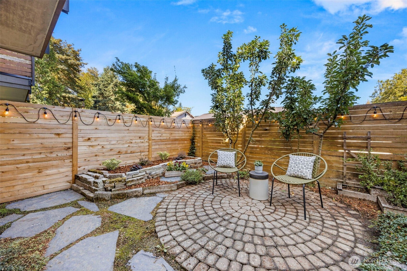 3926 S Brandon Street, #B, Seattle, WA 98118 3926 S Brandon Street, #B, Seattle, WA 98118
