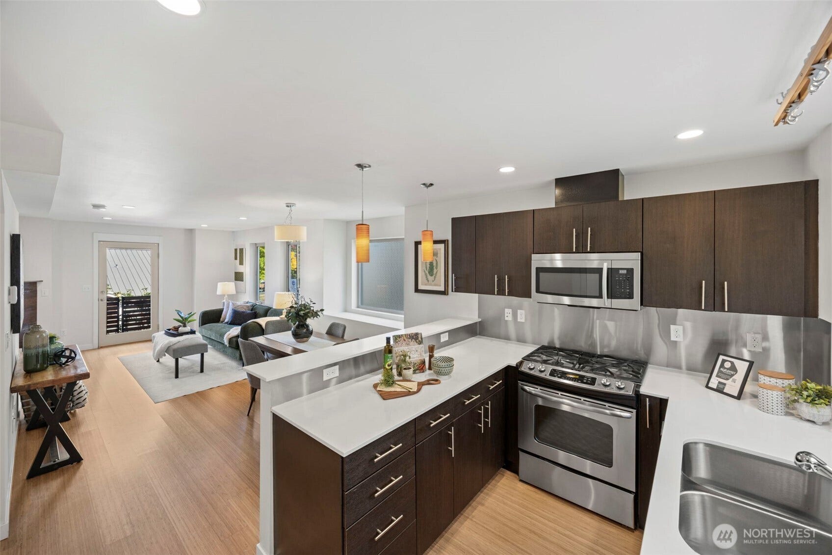 3926 S Brandon Street, #B, Seattle, WA 98118 3926 S Brandon Street, #B, Seattle, WA 98118