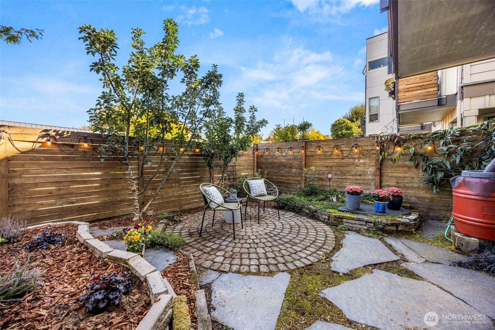 3926 S Brandon Street, #B, Seattle, WA 98118 3926 S Brandon Street, #B, Seattle, WA 98118