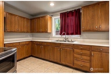 3433 S 229th Place, SeaTac, WA 98198 3433 S 229th Place, SeaTac, WA 98198