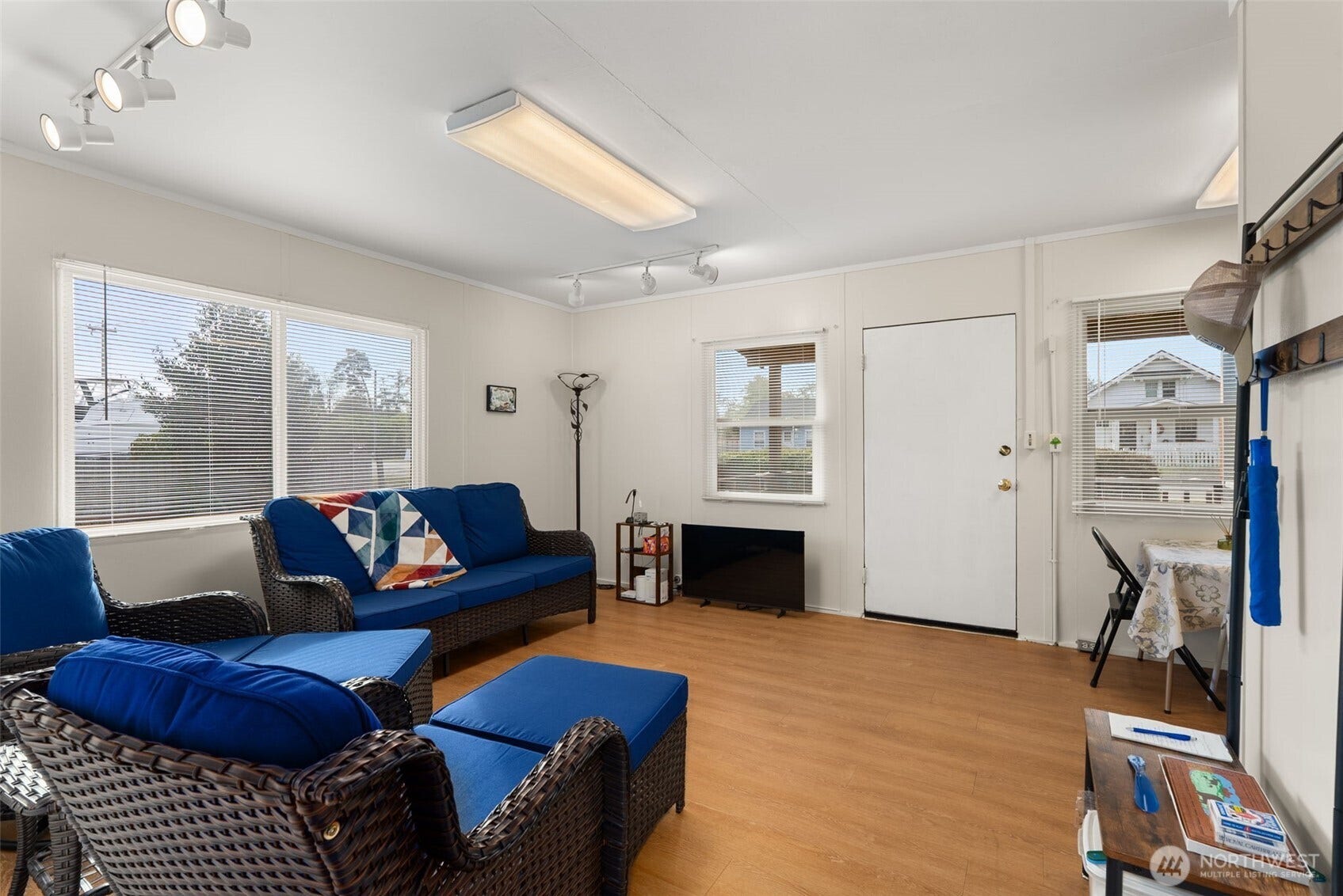 818 W Ocean Avenue, Westport, WA 98595 818 W Ocean Avenue, Westport, WA 98595