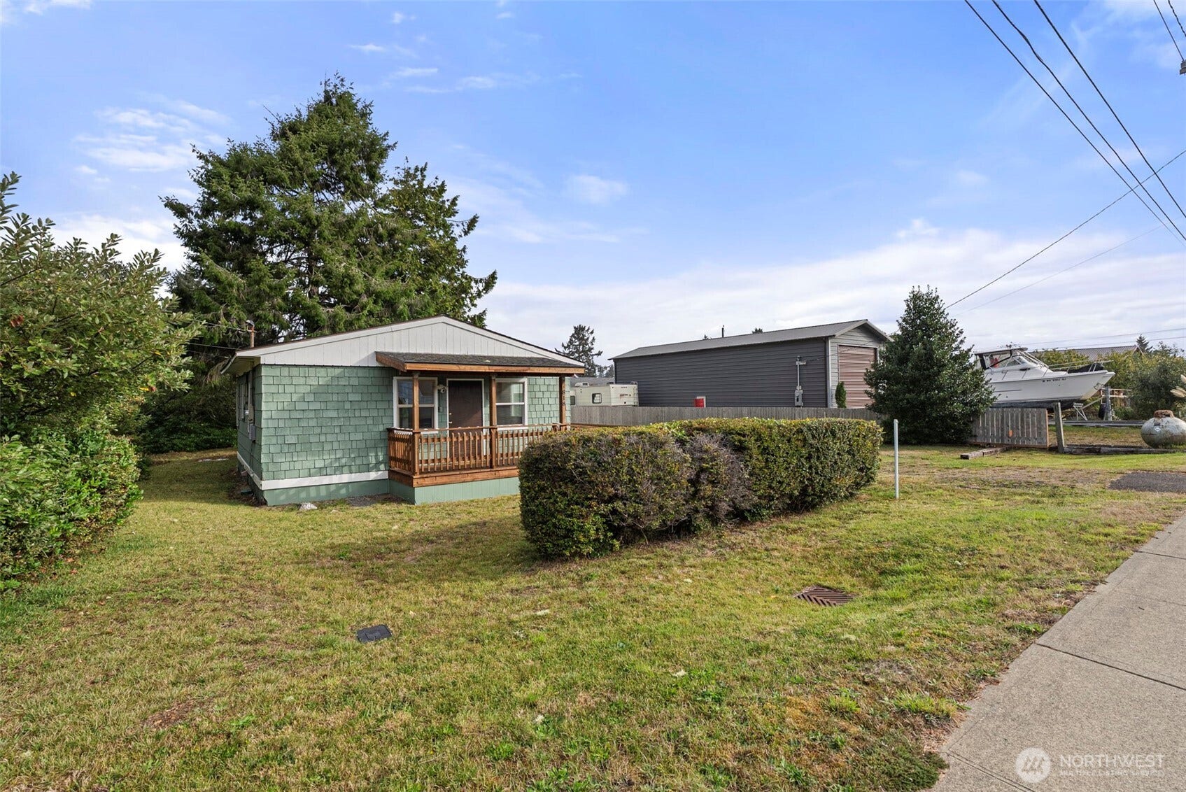 818 W Ocean Avenue, Westport, WA 98595 818 W Ocean Avenue, Westport, WA 98595