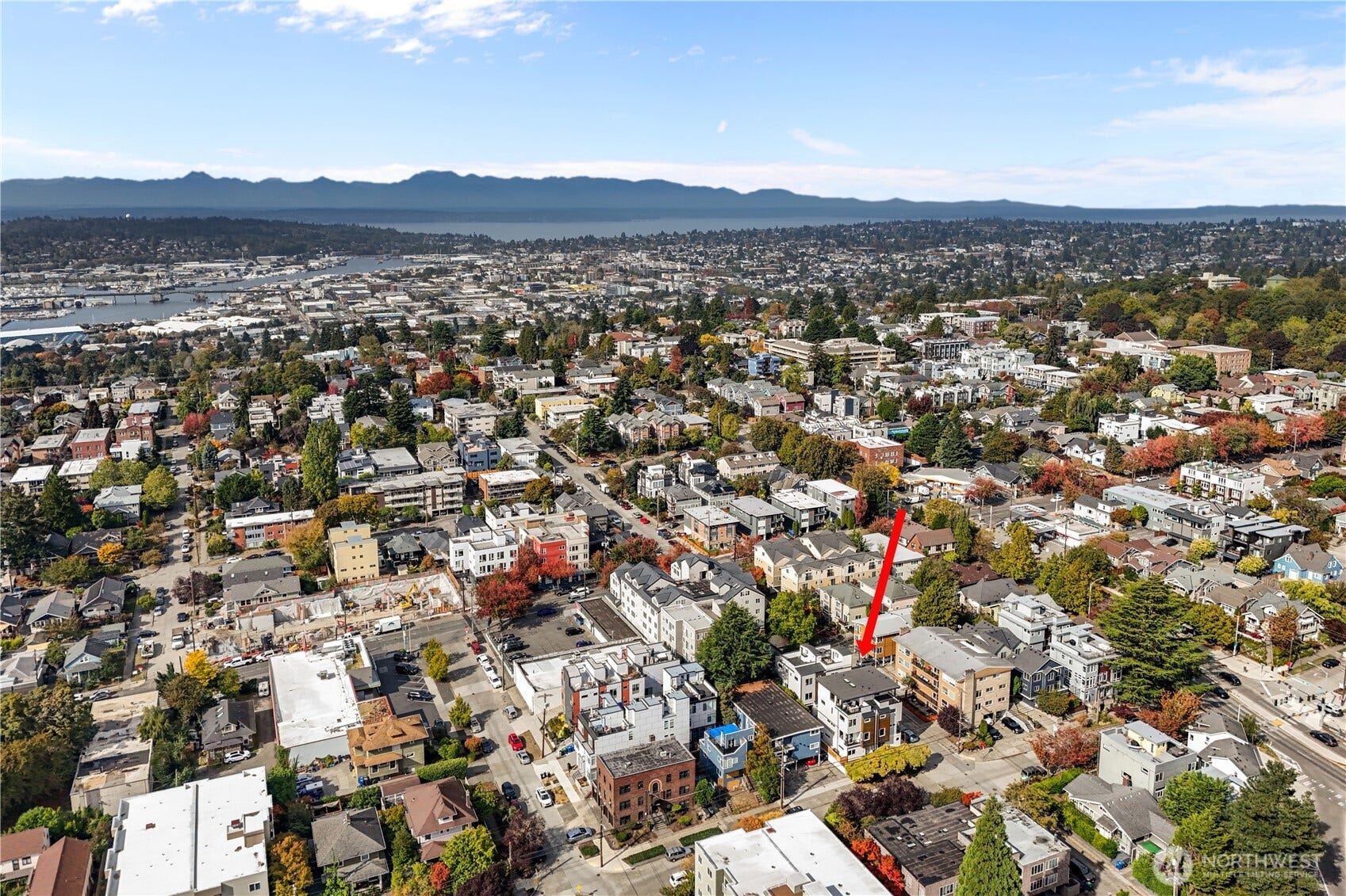 4469 Linden Avenue N, Seattle, WA 98103 4469 Linden Avenue N, Seattle, WA 98103