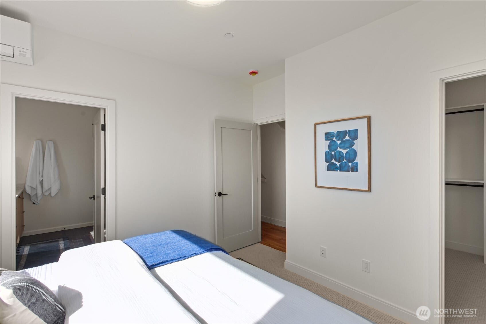 4469 Linden Avenue N, Seattle, WA 98103 Primary bedroom