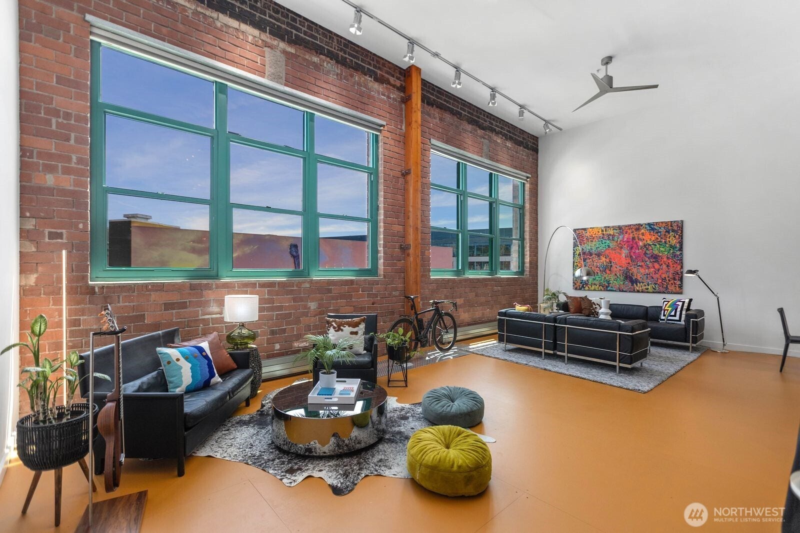 66 Bell Street, #303, Seattle, WA 98121 66 Bell Street, #303, Seattle, WA 98121