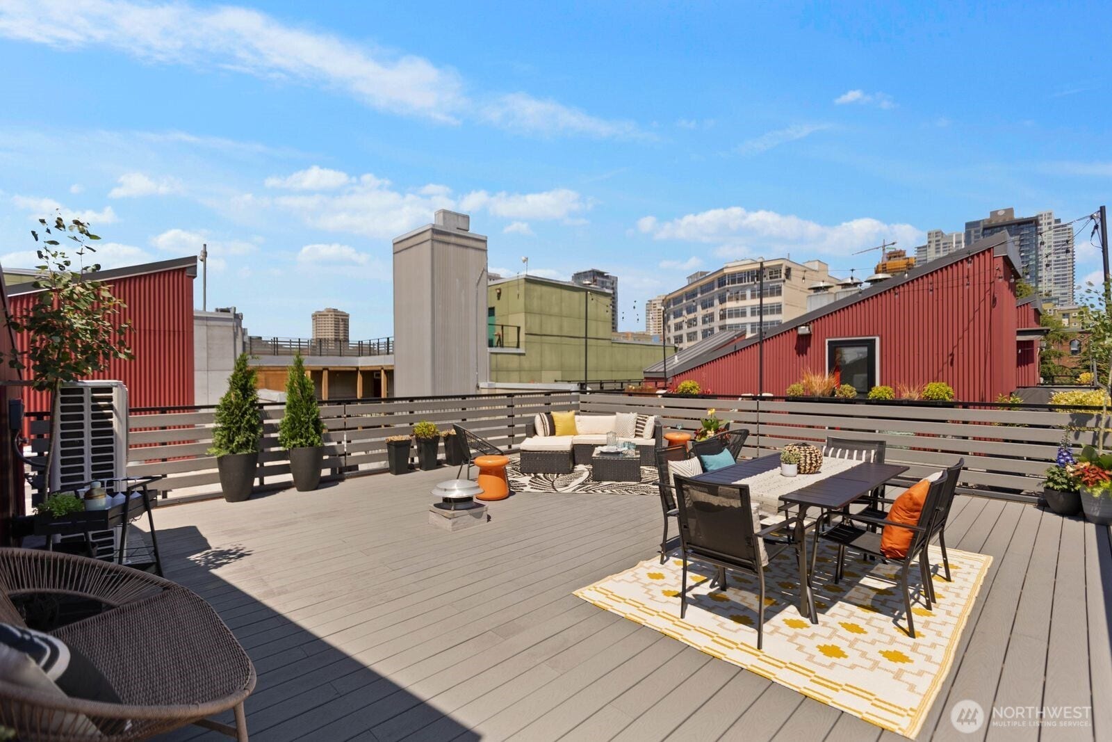 66 Bell Street, #303, Seattle, WA 98121 66 Bell Street, #303, Seattle, WA 98121